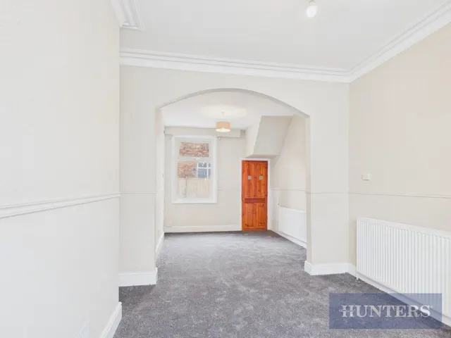 Gladstone Street, Scarborough, YO12, photo 3
