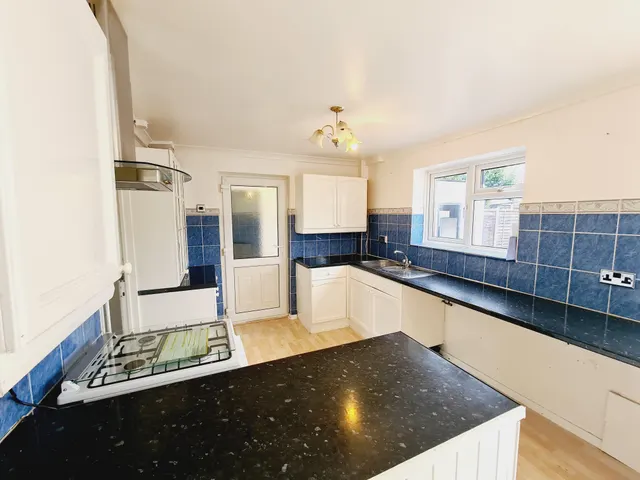 Chaucer Crescent, Braintree, CM7, photo 3