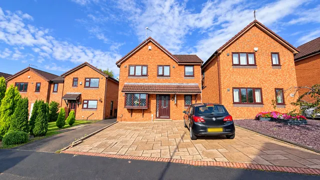 Orchard Vale, Edgeley, SK3, photo 1