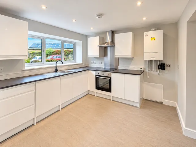 Wonastow Road, NP25, photo 2
