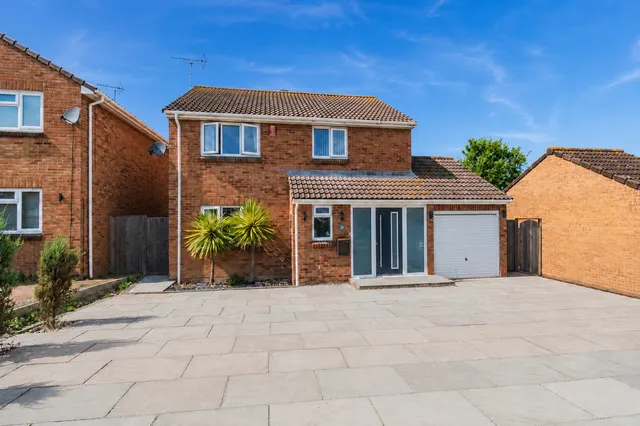 Crundale Way, Cliftonville, CT9, photo 1
