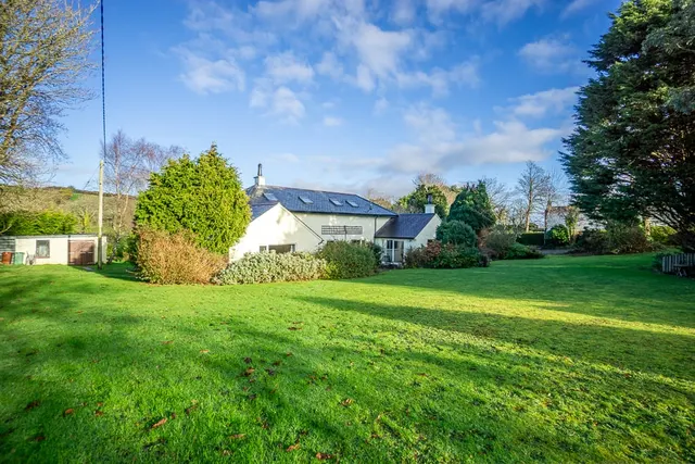 Photo 3 — Yollands, Abersoch, Pwllheli, Gwynedd, LL53 7EL