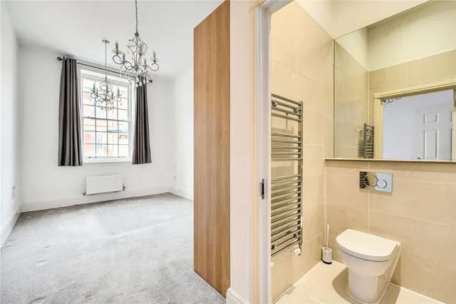 Glanville Way, Epsom, KT19, photo 3