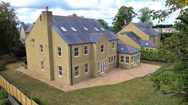 Knowle Road, Kirkheaton, HD5, photo 2