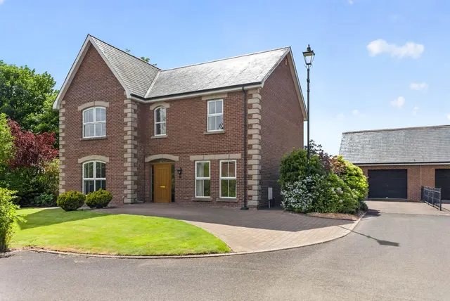 Clonmore Manor, Lisburn, BT27, photo 1