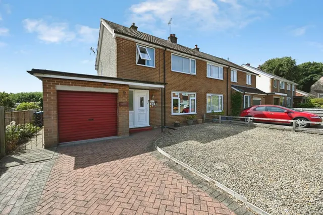 Beechwood Close, Bedale, photo 1