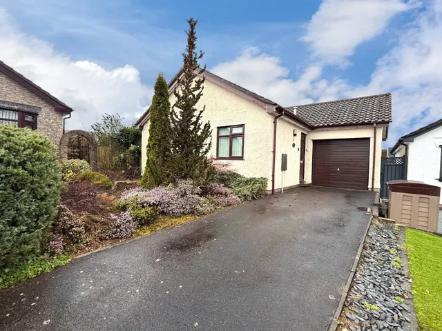 Chelvey Rise, Nailsea, BS48, photo 1