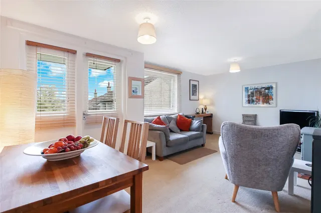 Photo 2 — Abercromby Place, Calderwood, East Kilbride, South Lanarkshire, G74