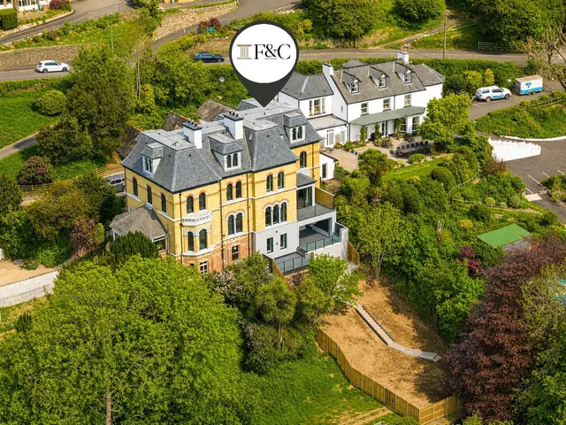 Torrs Park, Ilfracombe, photo 1
