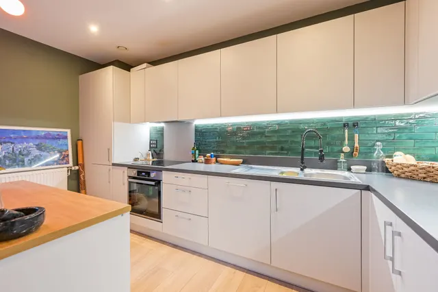 Flat 90, Willowbrook House, LONDON, photo 1