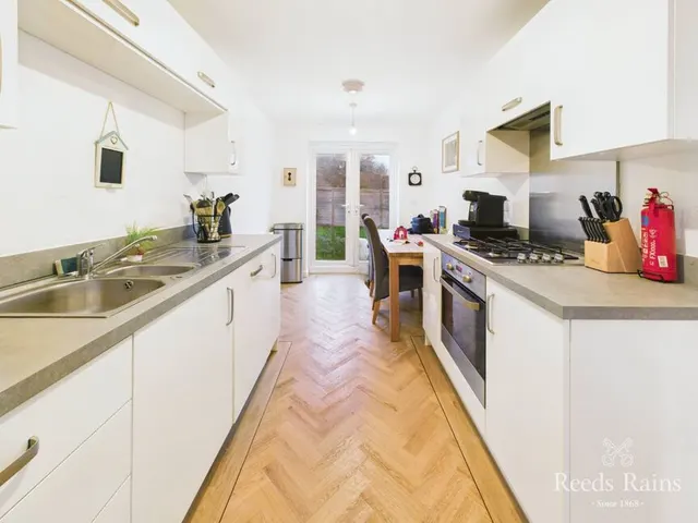 Brambling Drive, Guisborough, North Yorkshire, TS14, photo 1