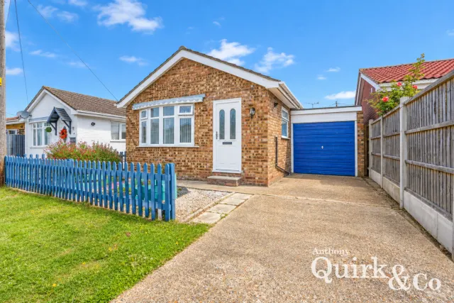Telese Avenue, Canvey Island, SS8, photo 1