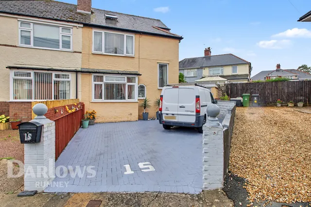 Greenway Avenue, Cardiff, photo 1