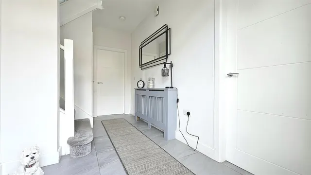 Bashford Park Hill, Carrickfergus, BT38, photo 2