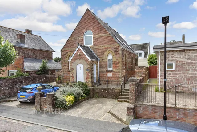 Heath Road, Sandown, PO36, photo 1