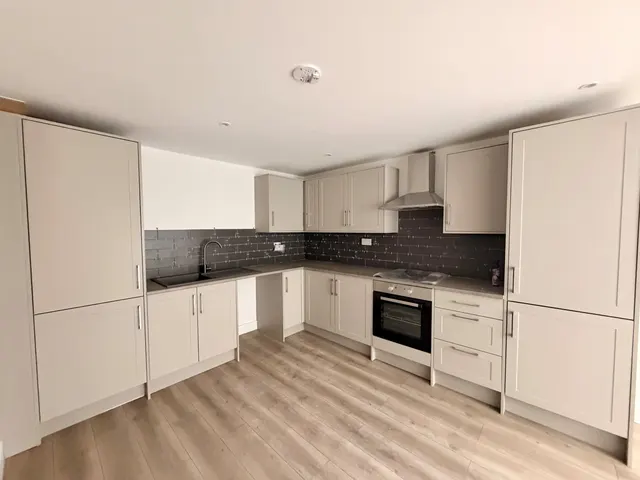 Westgate, Rotherham, S60, photo 1