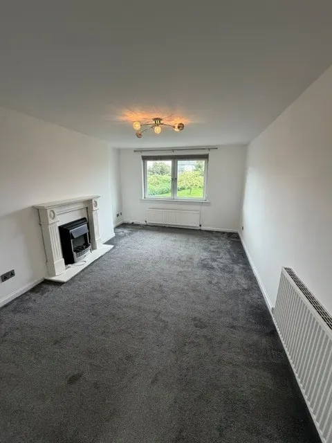 Photo 2 — Melville Park, East Kilbride, South Lanarkshire, G74