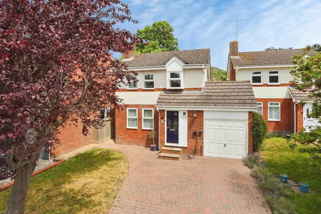 West Rise, Tonbridge, TN9, photo 1