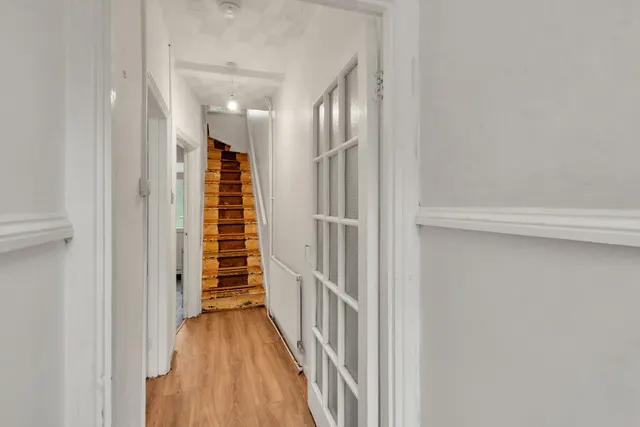 Cleaves Terrace, Pontypool, photo 2