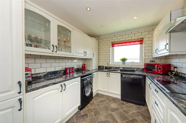 Queensway, Llandudno, LL30, photo 3