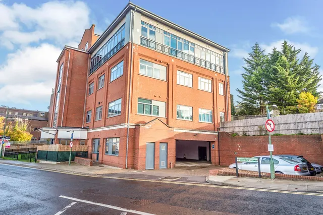 Wolsey Road, Hemel Hempstead, HP2, photo 1