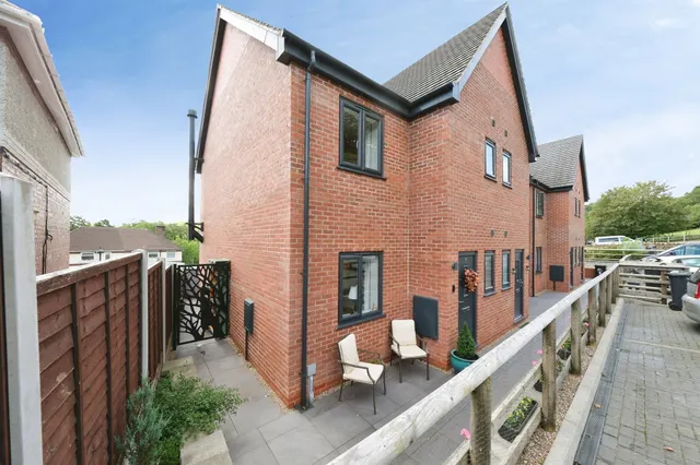 Banks Close, Ambergate, DE56, photo 1