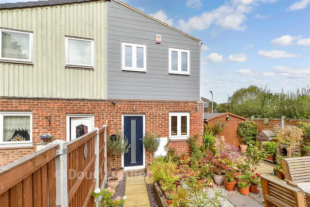Rectory Road, Pitsea, SS13, photo 2