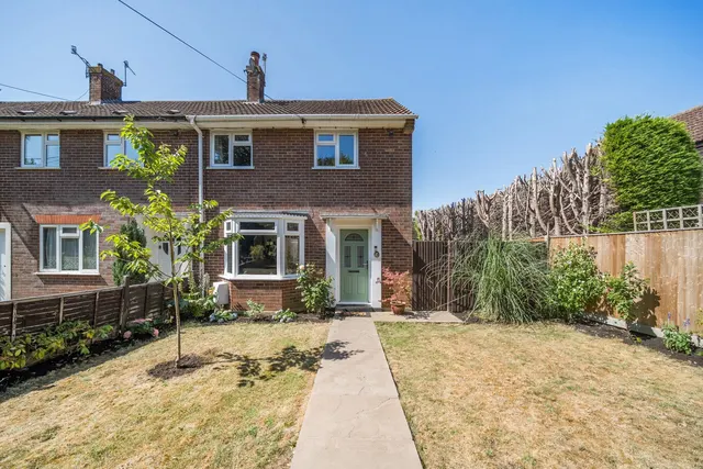 Beesfield Lane, Kent, DA4, photo 1
