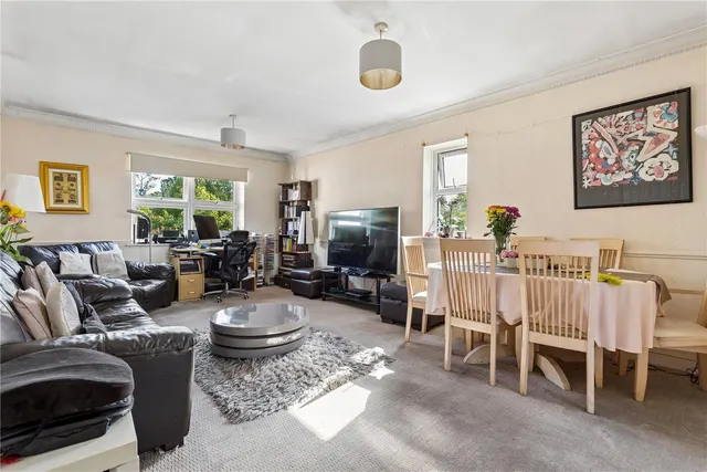 Elderfield Place, London, SW17, photo 1