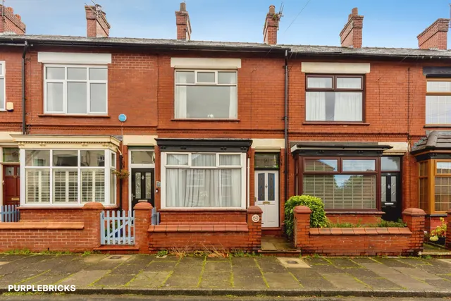 Carlton Road, Ashton-Under-Lyne, OL6, photo 1
