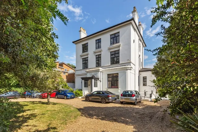 Sispara Mansions, SW15, photo 1