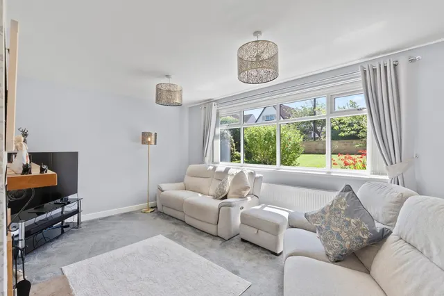 Dale View, Ilkley, LS29, photo 3