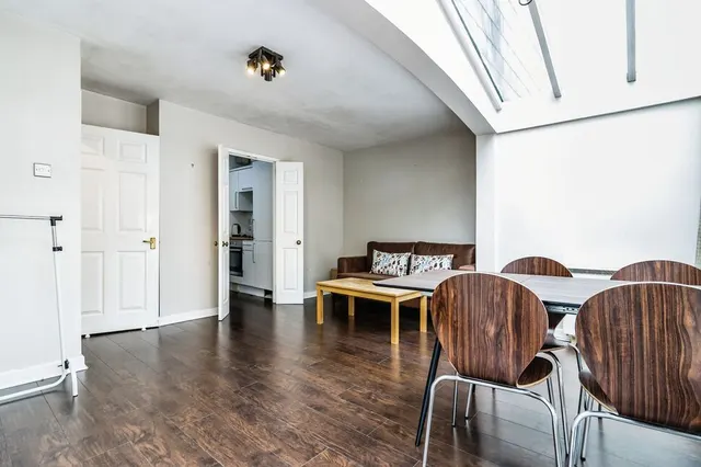 Photo 3 — Granby Row, Manchester, M1