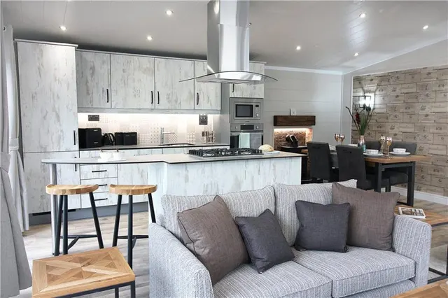 Chester Road, Northwich, CW8, photo 3