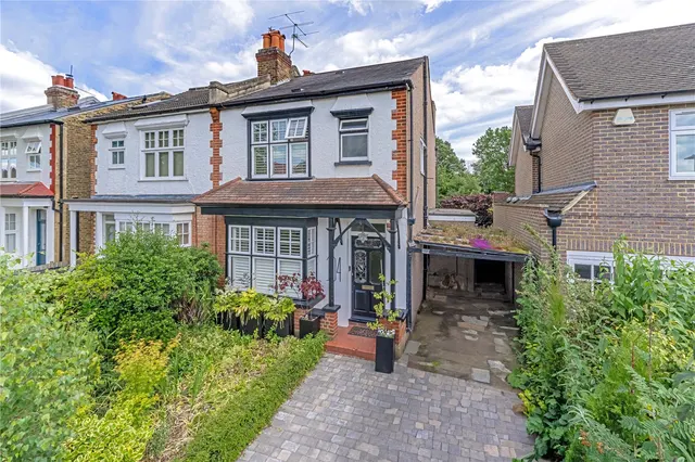 Gloucester Road, Hampton, TW12 2UJ, photo 1