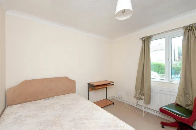 Staplefield Drive, Brighton, BN2, photo 2