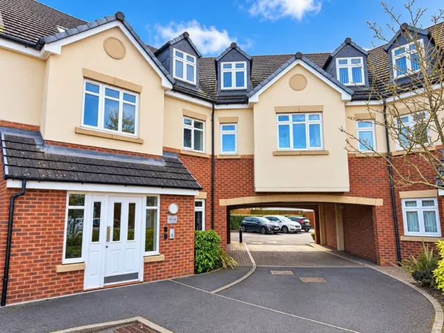 Hailwood Drive, Great Barr, B43, photo 1