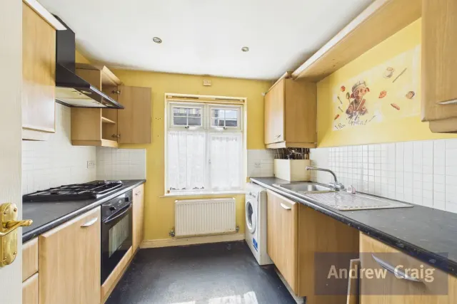 Gowan Court, Jarrow, NE32, photo 2