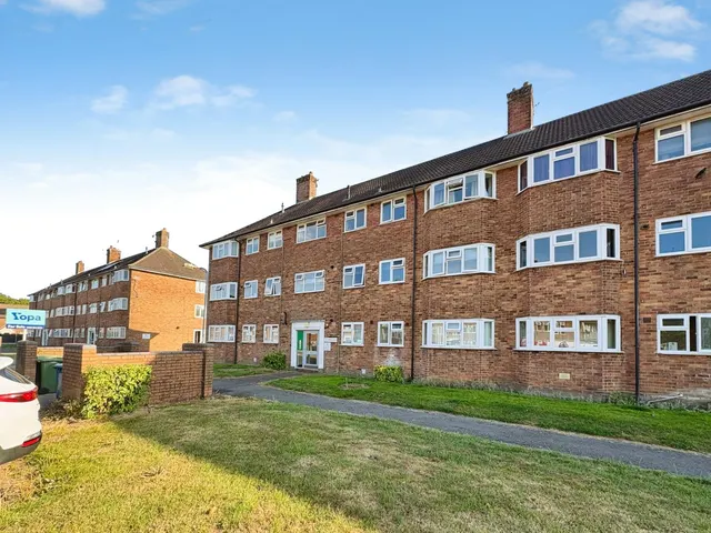 Mayfield Drive, Blythe Bridge, ST11, photo 1