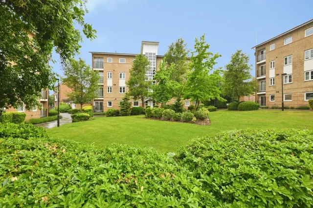 St. Josephs Green, Welwyn Garden City, photo 1
