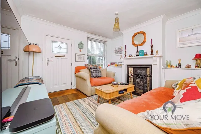 Photo 2 — Cotterells, Hemel Hempstead, Hertfordshire, HP1