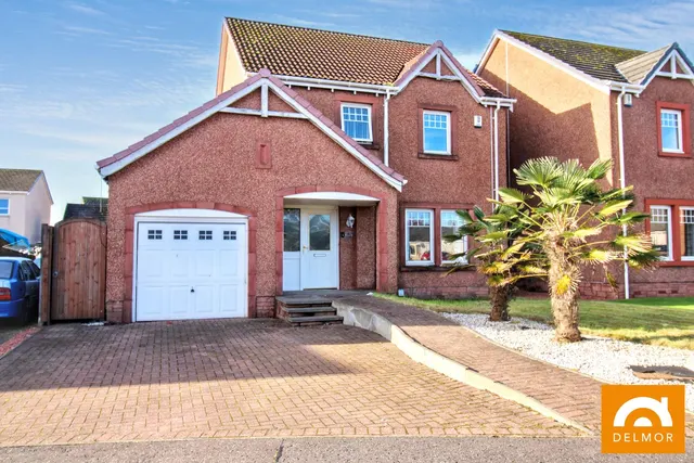 Chestnut Crescent, Leven, KY8, photo 1