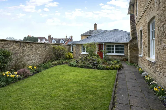 Holly Bush Lane, Sevenoaks, TN13, photo 1