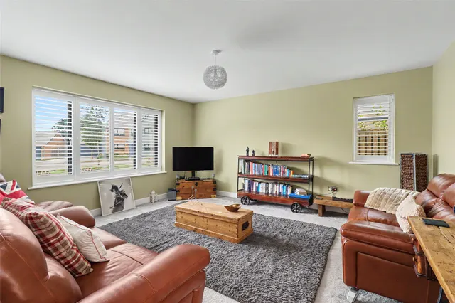 Oak Crescent, Chivenor, EX31, photo 2