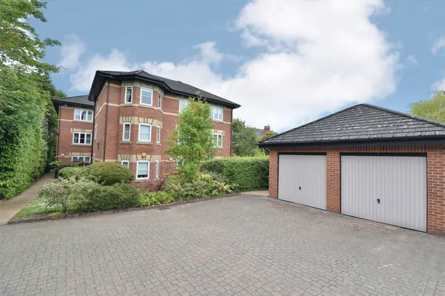 The Oaks Horseshoe Lane, Alderley Edge, photo 1