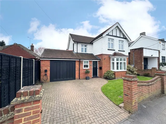 Frimley Green Road, Frimley Green, Camberley, GU16 6LL, photo 1
