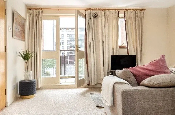 Photo 3 — River House, 16 Northfields, London, SW18