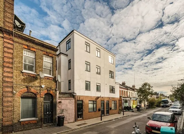 Windus Road, Stoke Newington, N16, photo 1