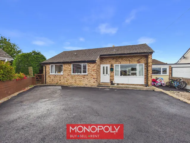 Mytton Park, Denbigh, LL16, photo 1