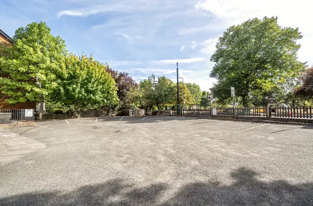 Photo 2 — Anerley Road, London, SE20